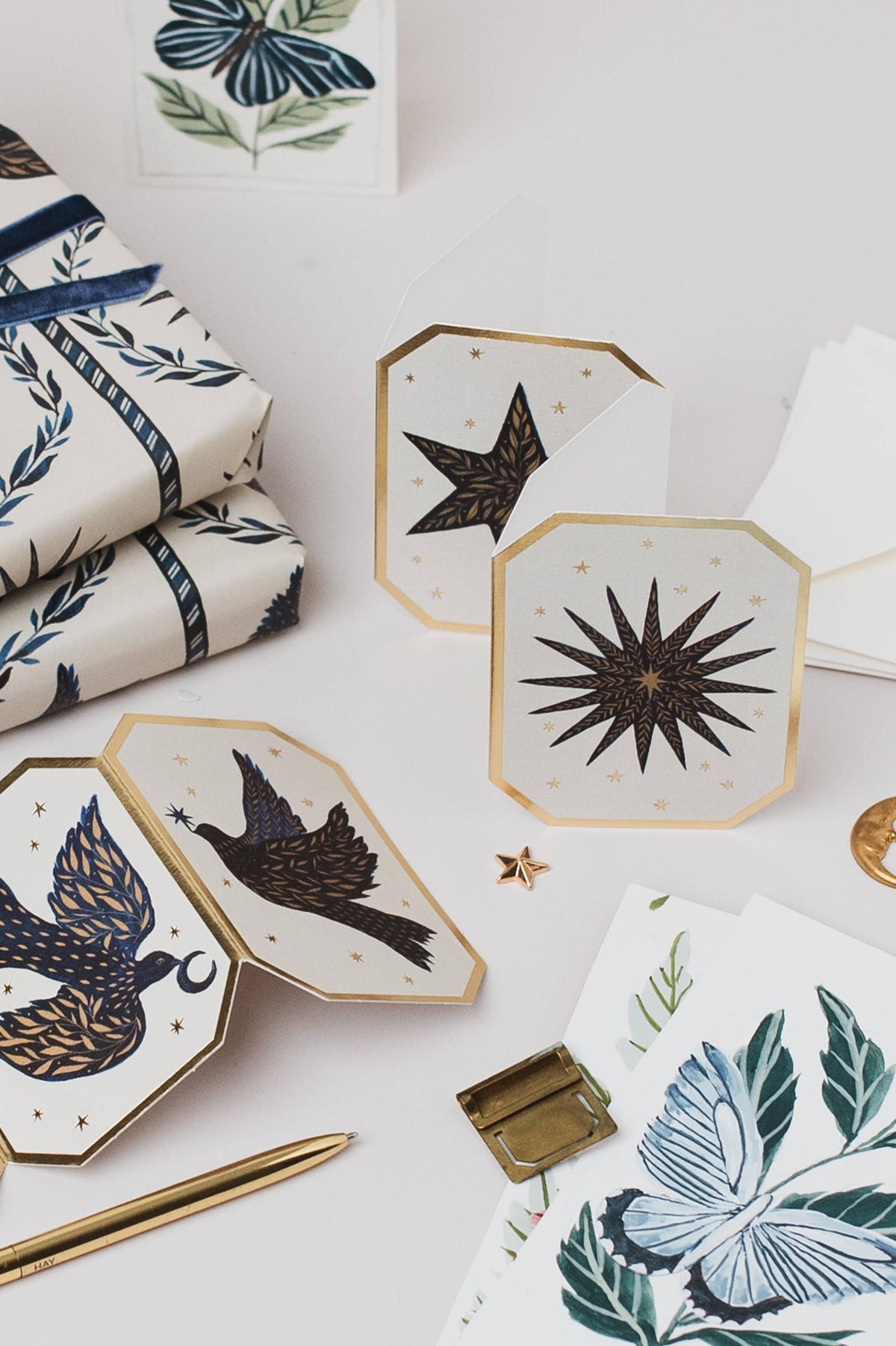 Dove Concertina Mini Card
