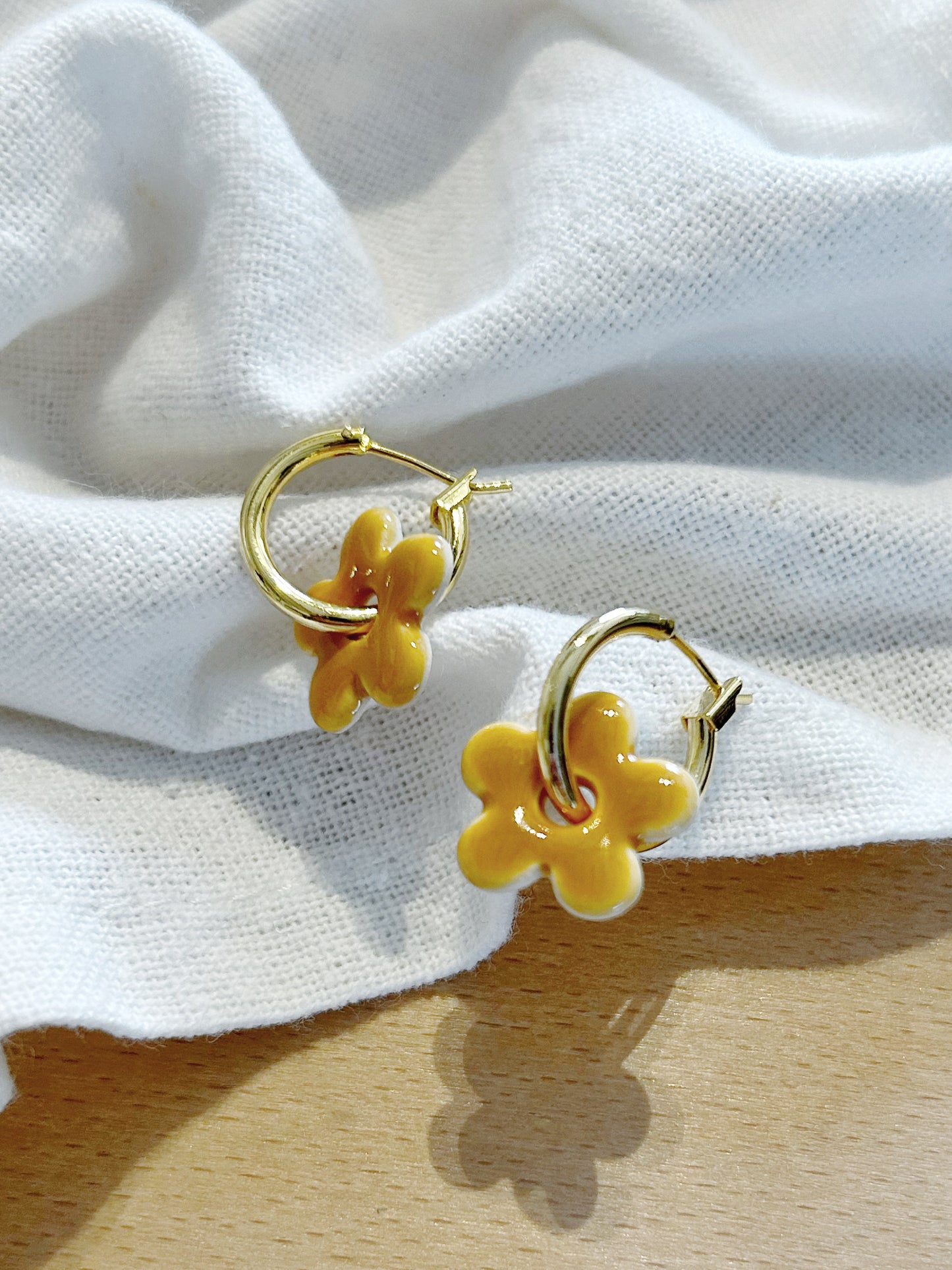 Daisy Hoop Earrings