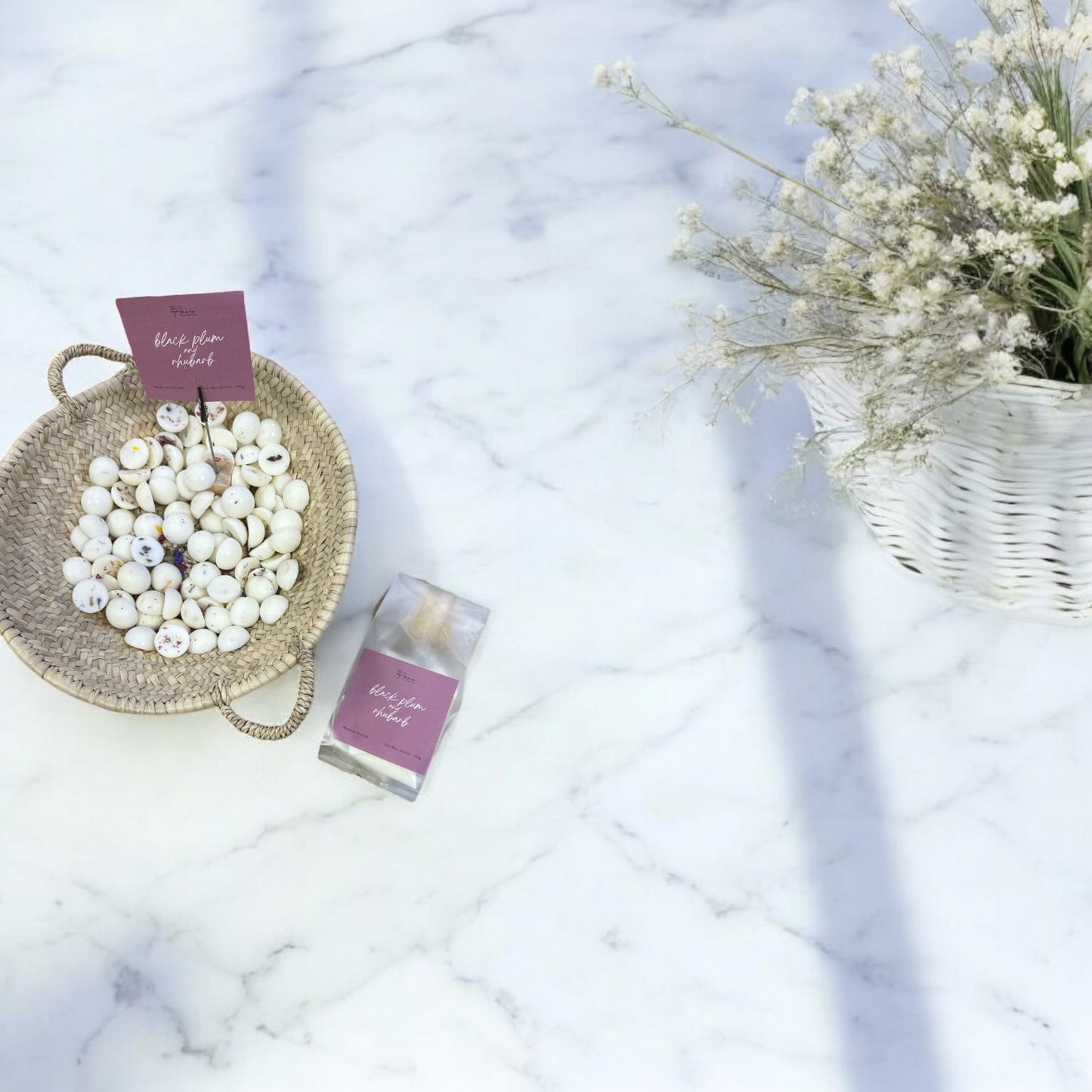 Black Plum & Rhubarb Soy Wax Brittle