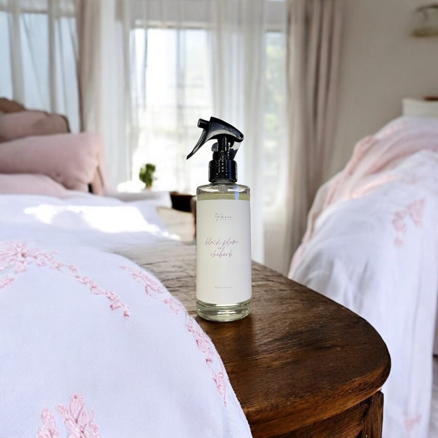 Black Plum & Rhubarb Room Spray