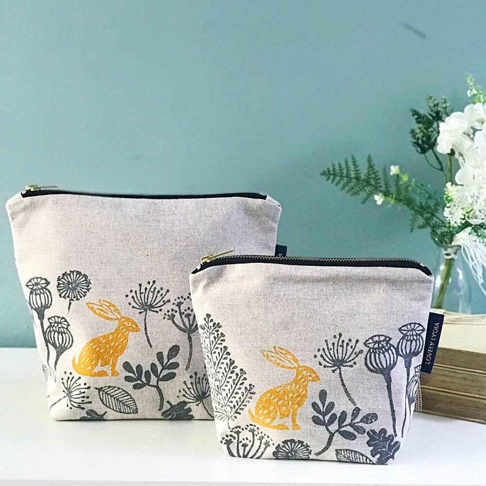 Hare Meadow Medium Zipper