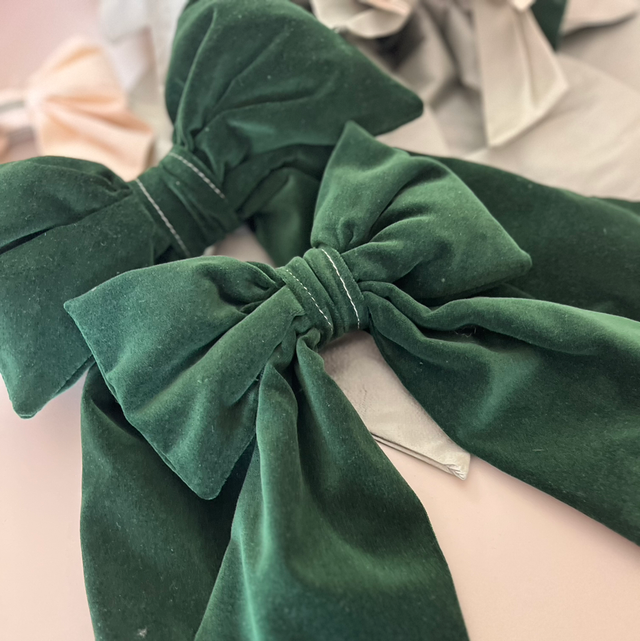 Medium Dark Green Velvet Bow
