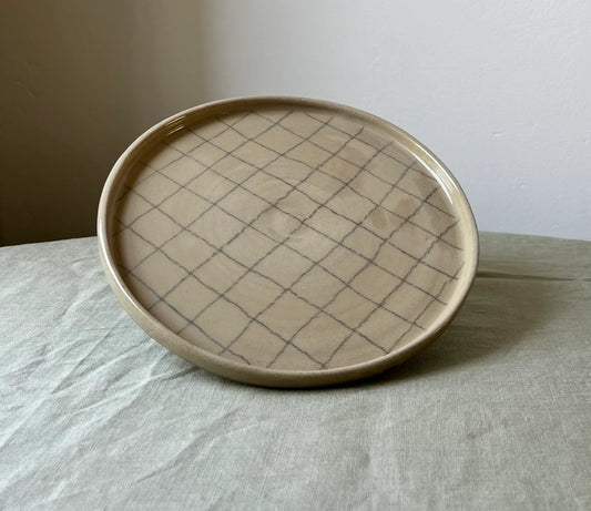 Neutral Plate