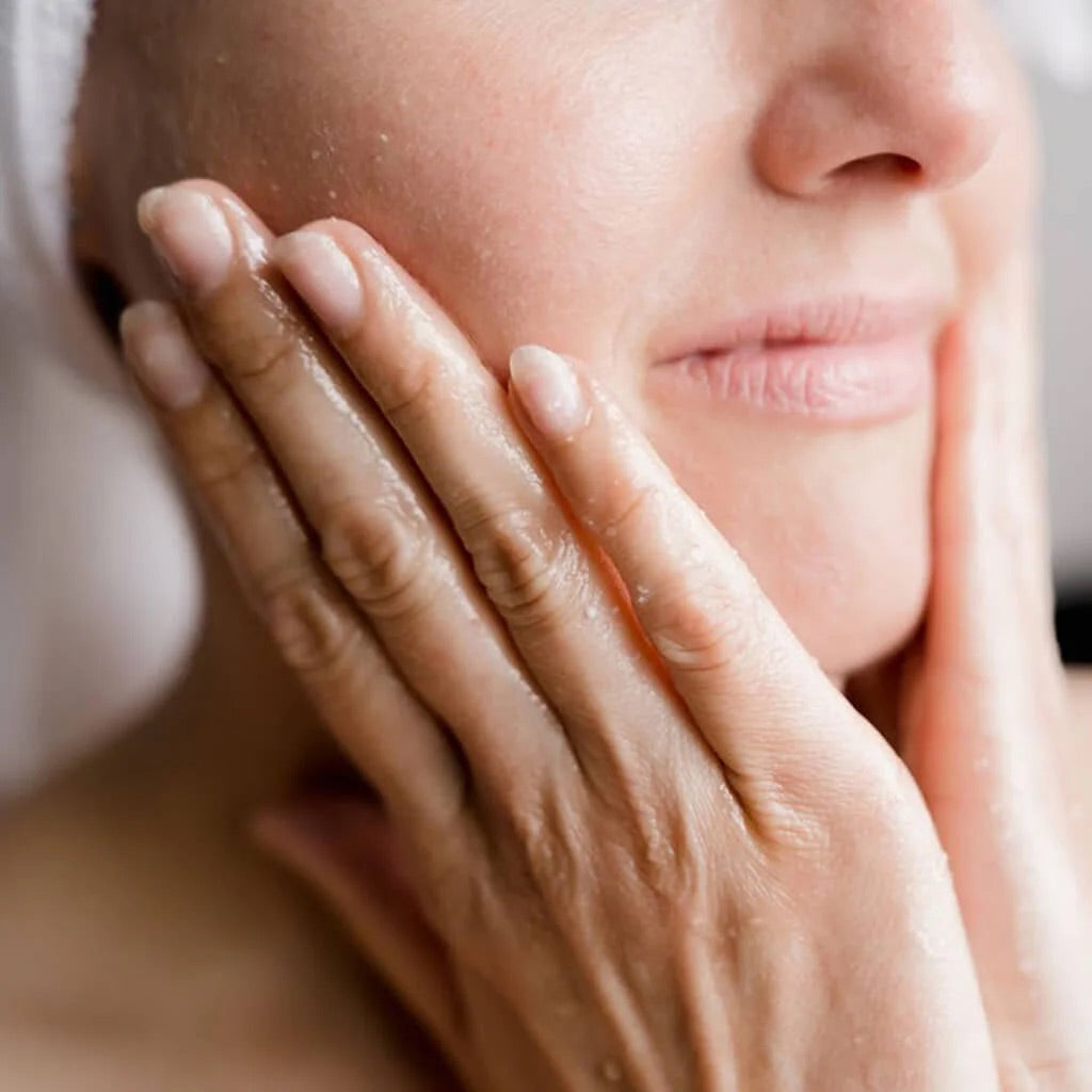 Cleansing Facial Scrub