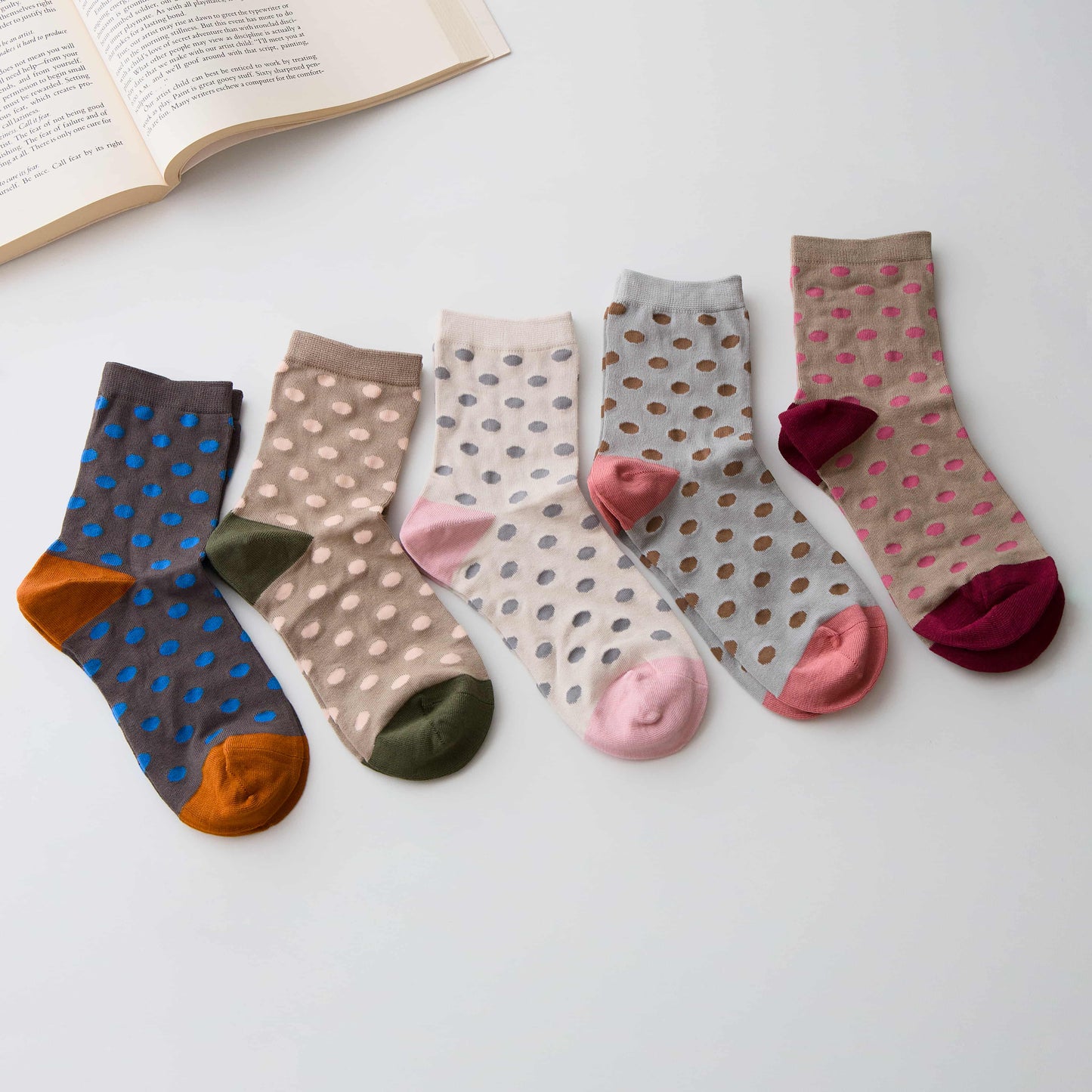 Women’s Silk Blend Polka Dot Socks