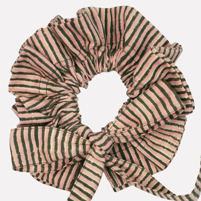 Cotton Tie Collar - Candy Cane Fern
