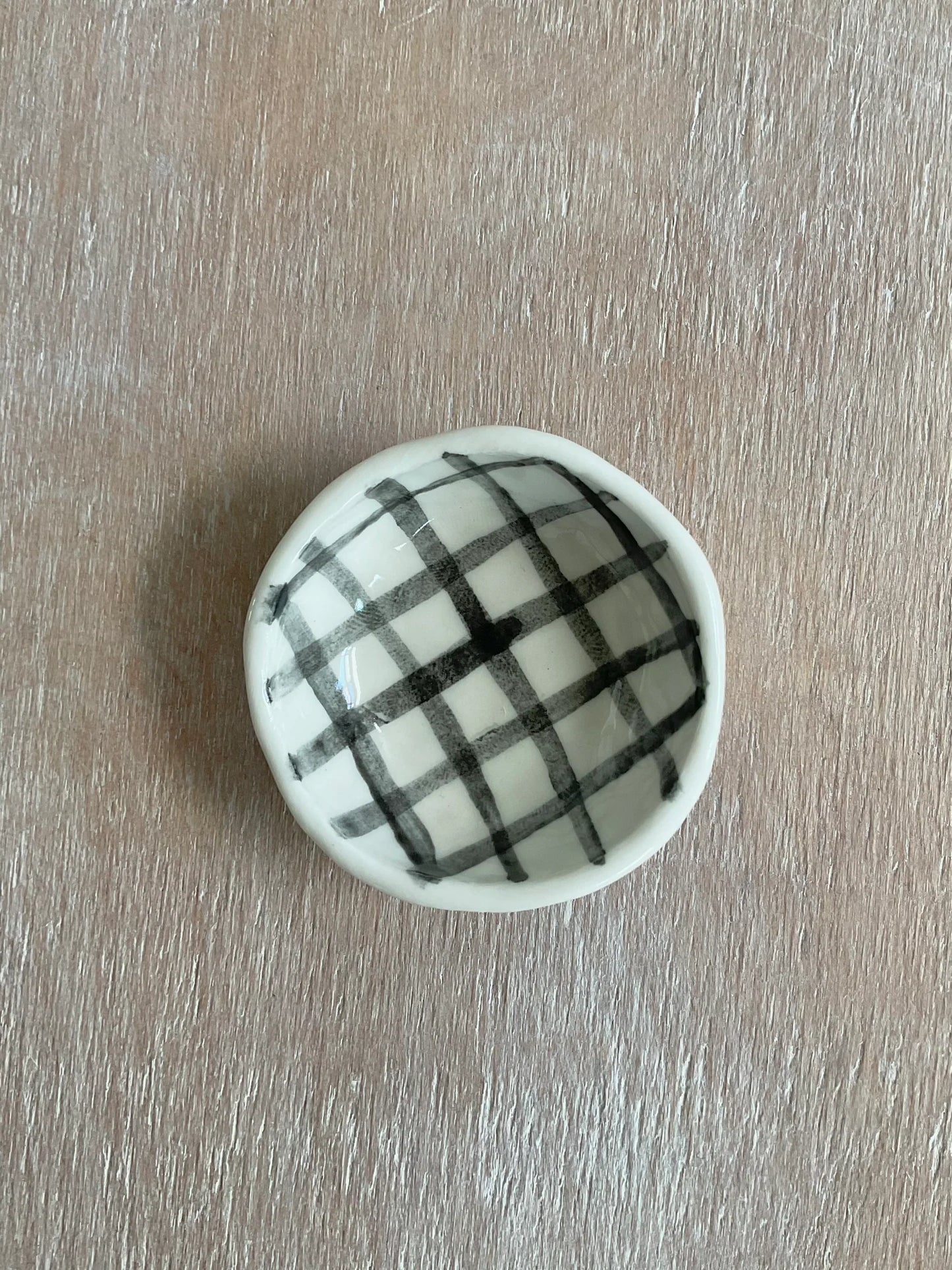 Monochrome Checks Ring Dish