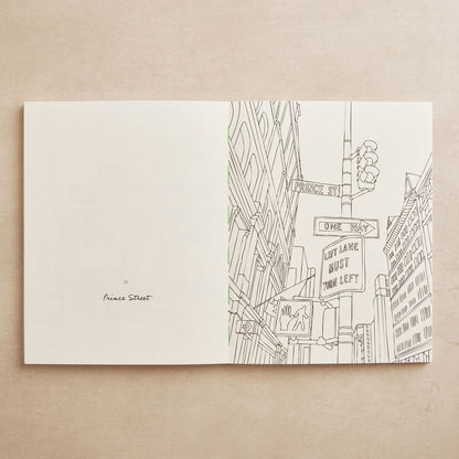New York: A Collection Of Beautiful City Scenes To Colour In