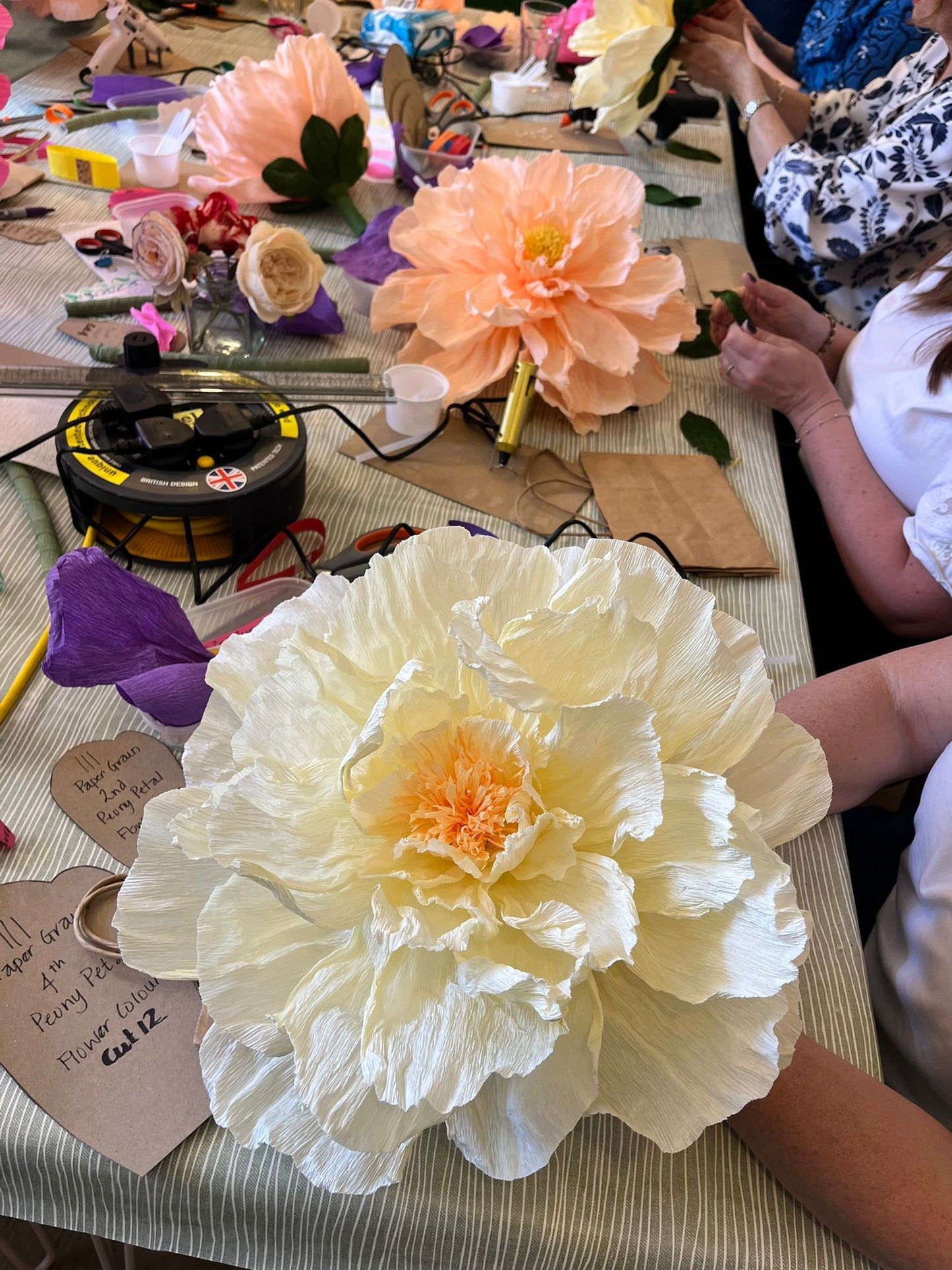 Giant Peony Flower Workshop - Thursday 6th August 18.15 - 21.00