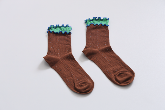 Women's Ruffle Trim Cotton Socks