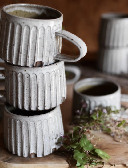 Aloof Mug