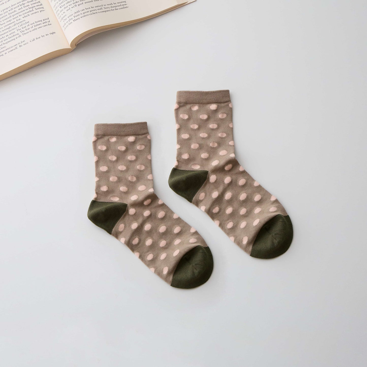 Women’s Silk Blend Polka Dot Socks