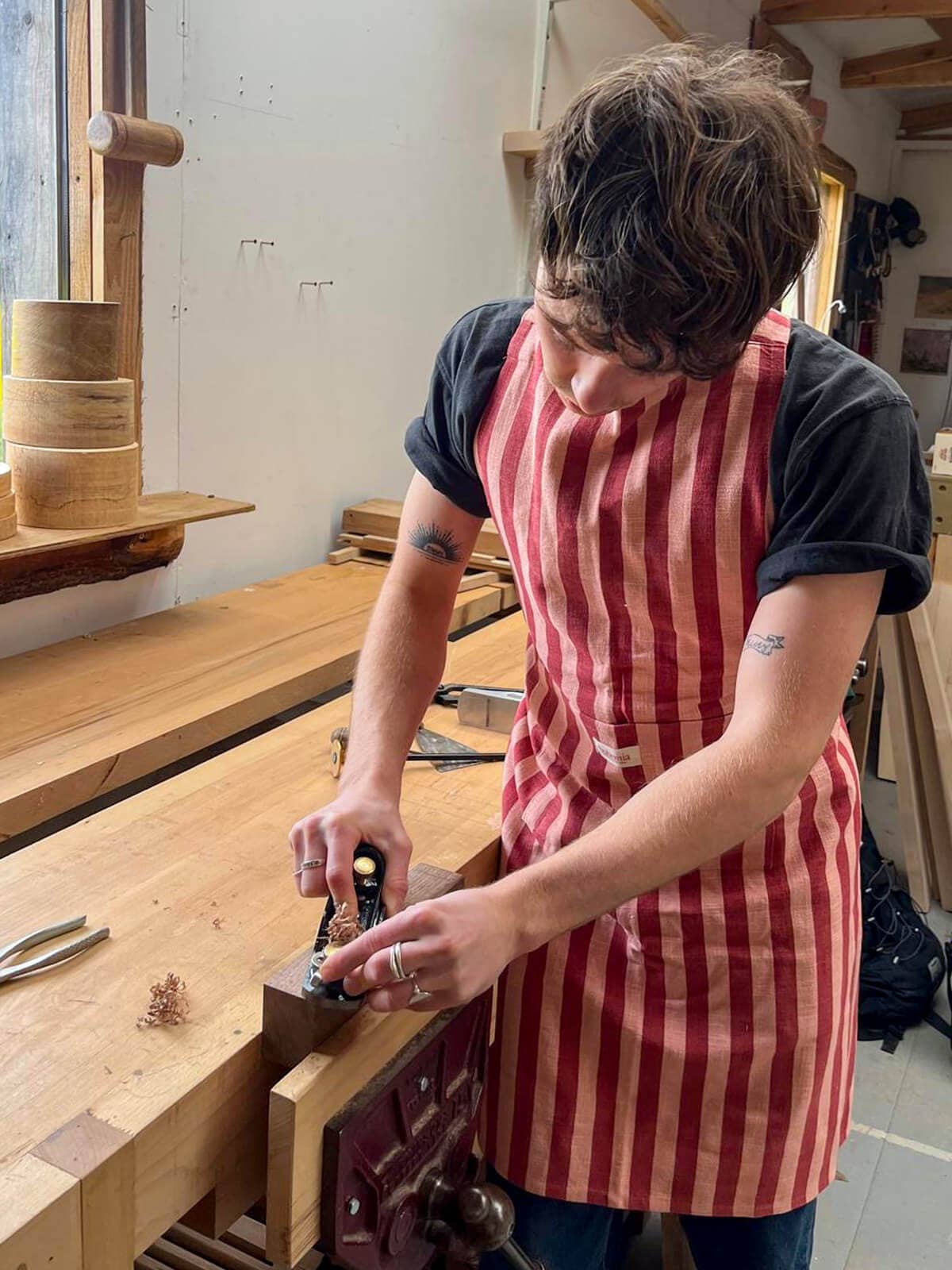 Jaipur Stripe Apron - Pomegranate