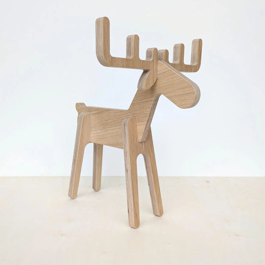 Jumbo Oak Faced Ply Reindeer