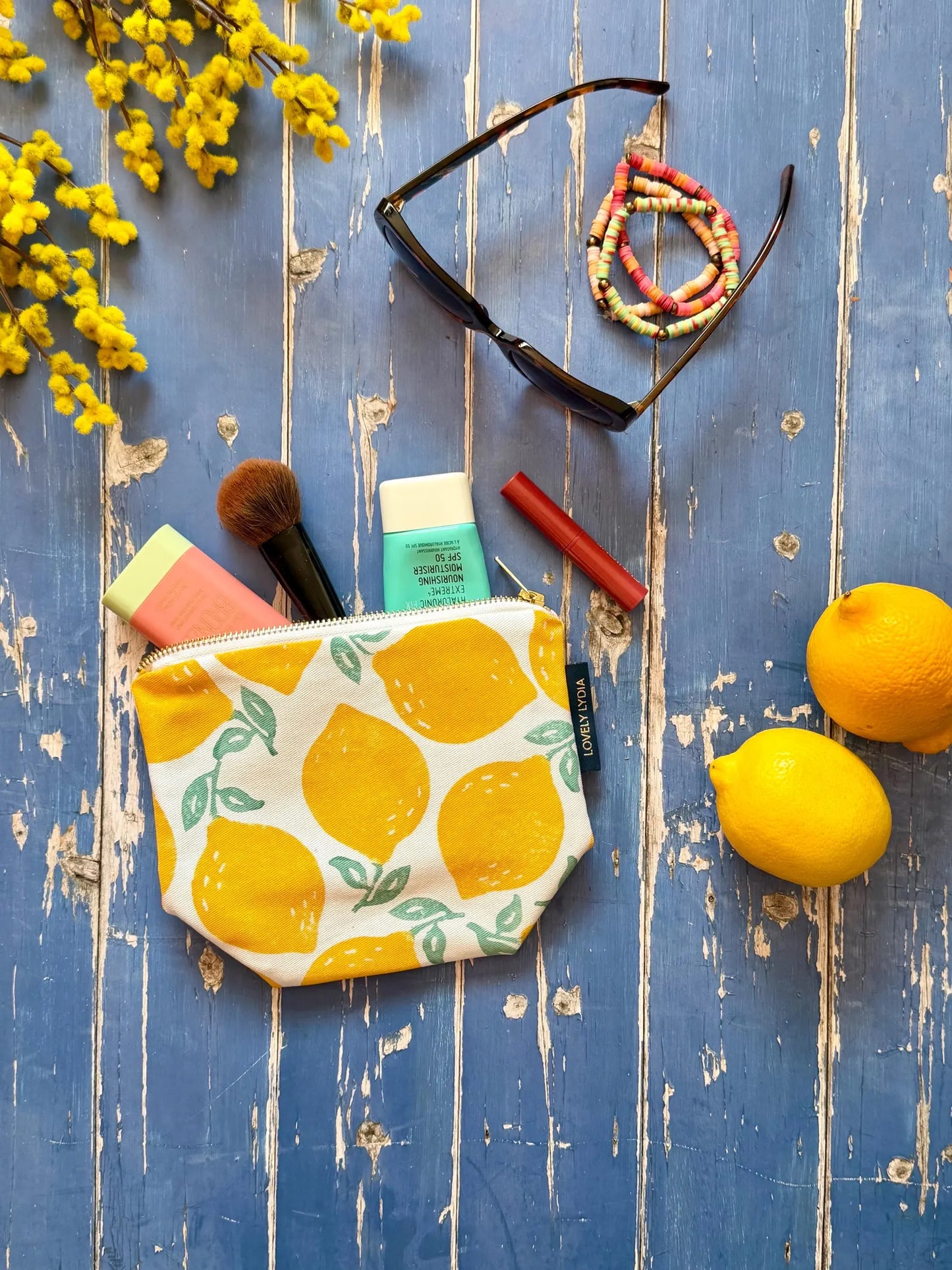 Lemons Medium Zipper
